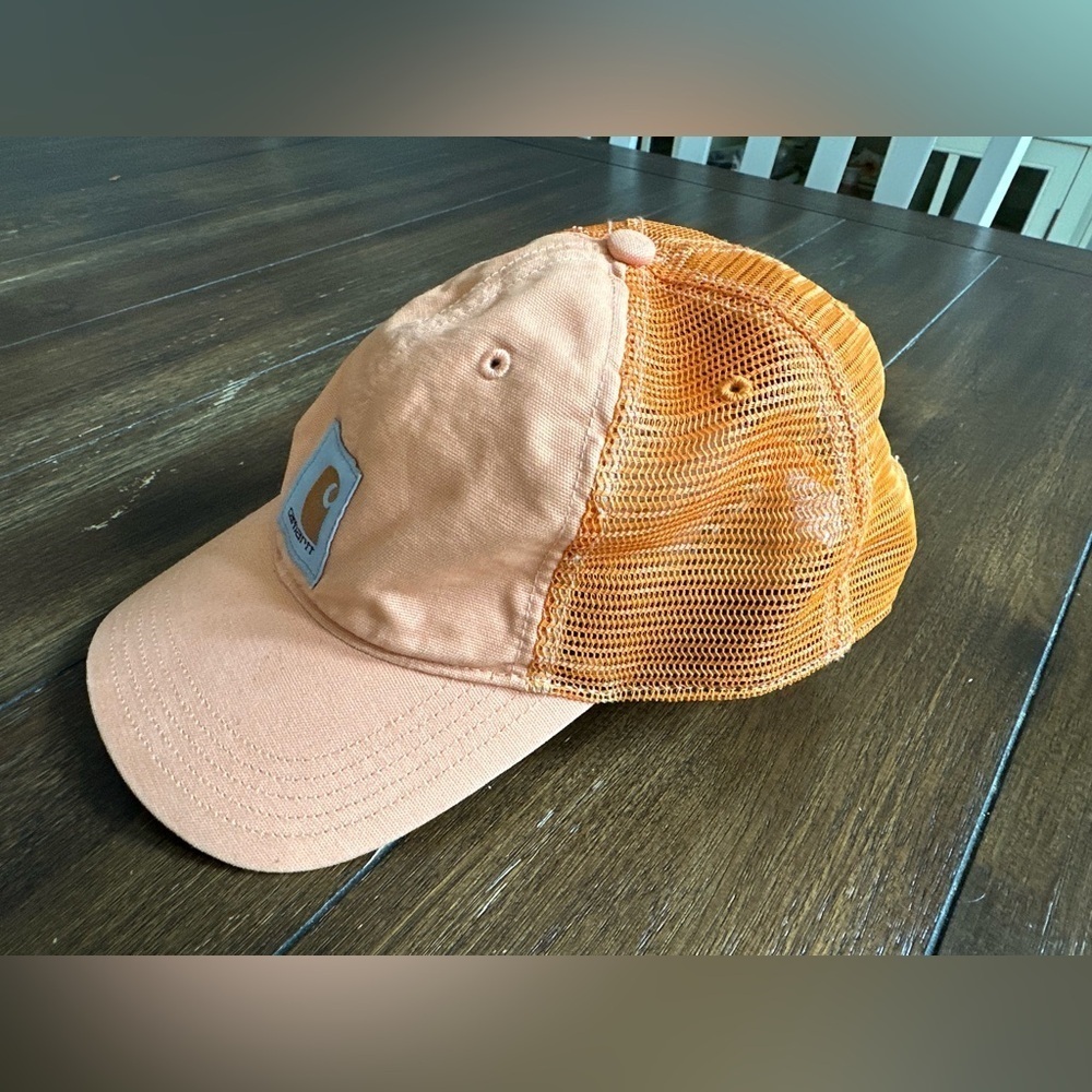 Carhartt hat